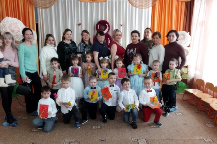 Международный женский день в МБДОУ «Детский сад  № 11 «Колокольчик»