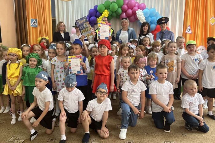 Муниципальный смотр -конкурс агитбригад «Светофорик»